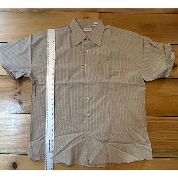 Vintage Van Heusen Men's Plaid Shirt - Brown/Tan - Size Large - Picture 6 of 6